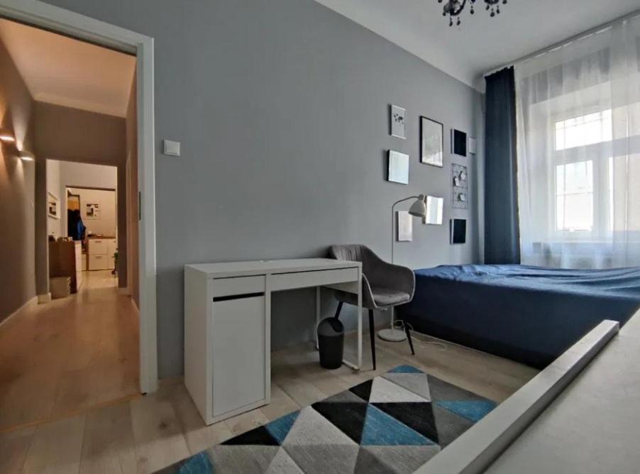 Appartamento Apartament Kruka - Srodmiescie 1 Lublino Esterno foto